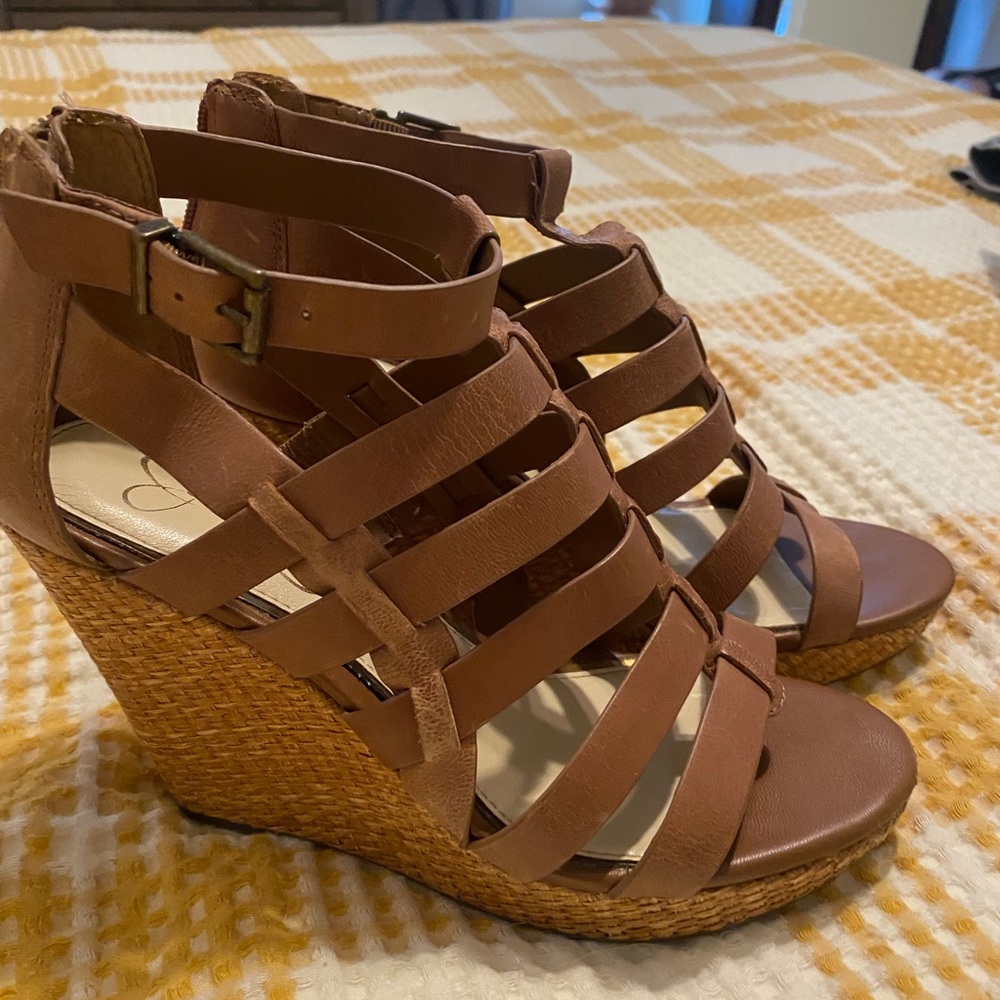 Jessica Simpson tan wedges look brand new!